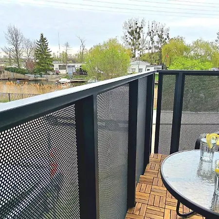 Apartment Bluebridge By Triapart